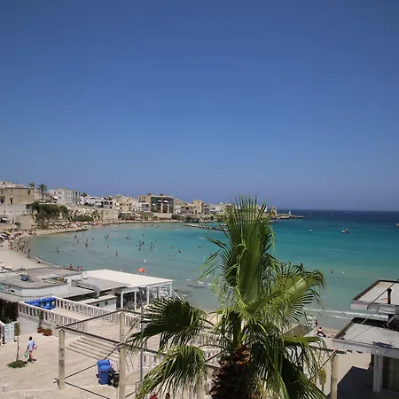 Ξενοδοχείο Miramare 3*
